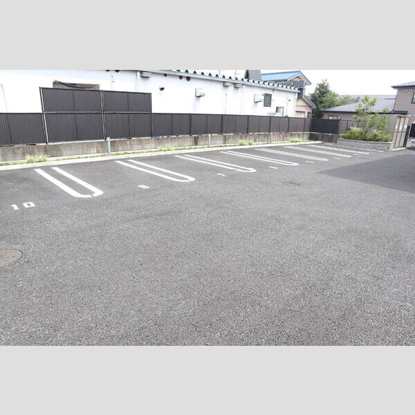 駐車場 (駐車場)