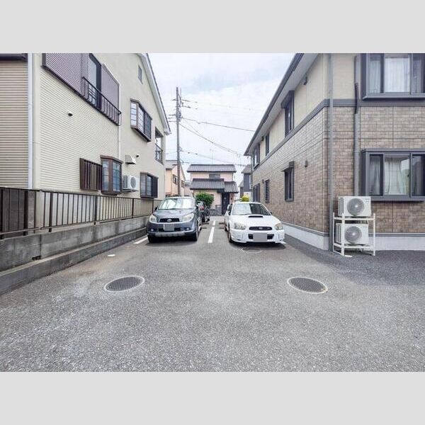 駐車場 (駐車場)