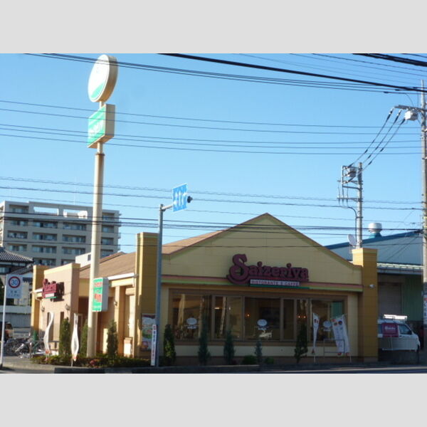 現地周辺 (サイゼリア東川口店)