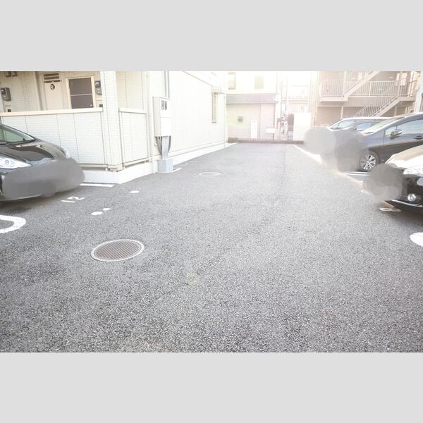 駐車場 (駐車場)