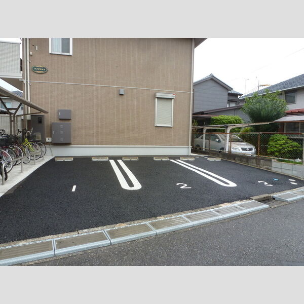 駐車場 (駐車場)