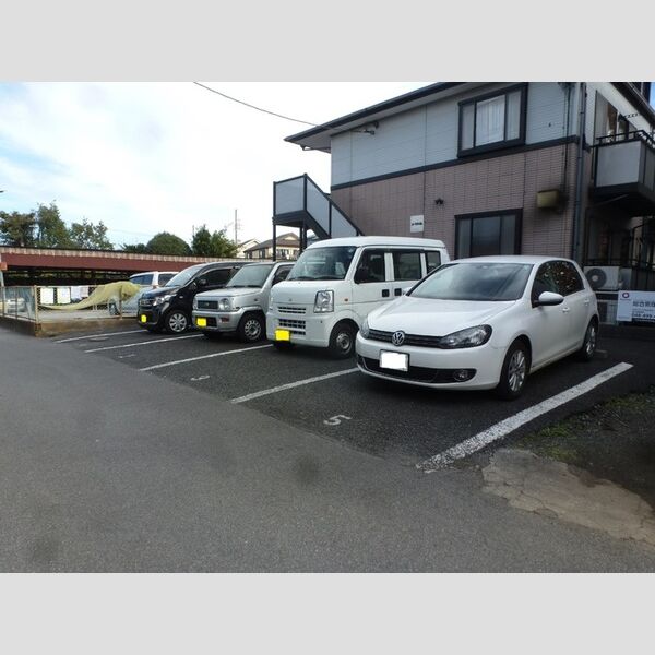 駐車場 (駐車場)