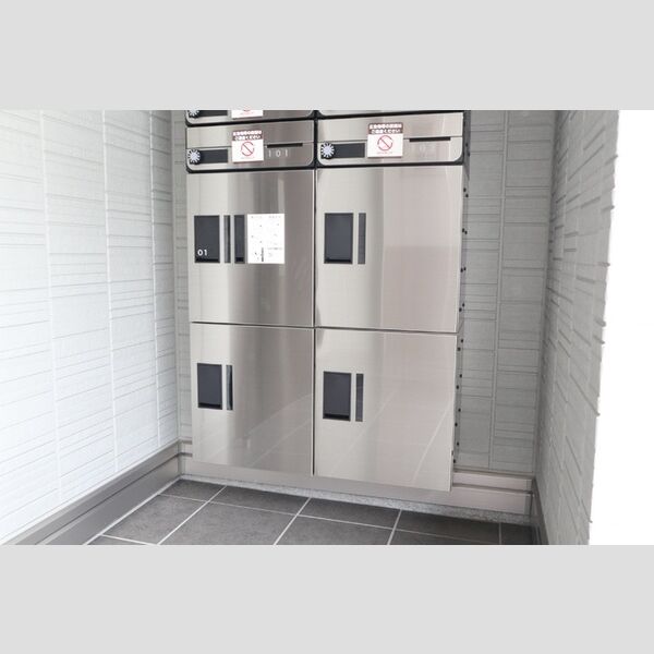 現地周辺 (宅配ボックス)