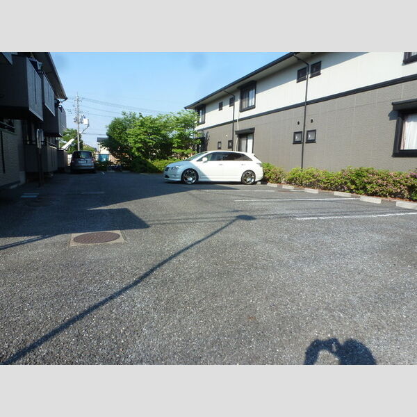駐車場 (駐車場)