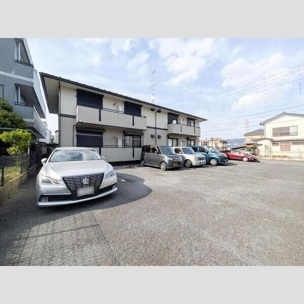 駐車場 (駐車場)