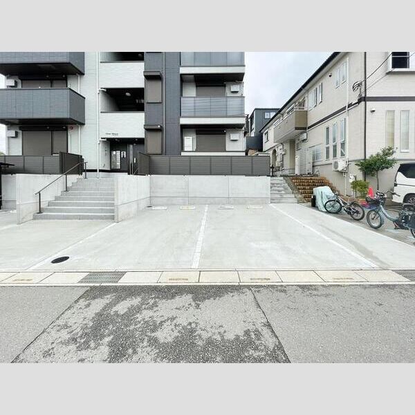 駐車場 (駐車場)