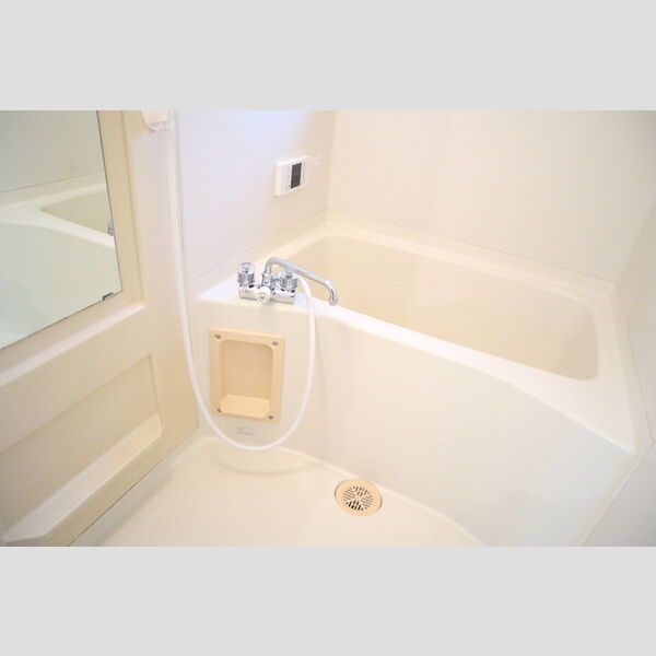 バス (ユニットバス)