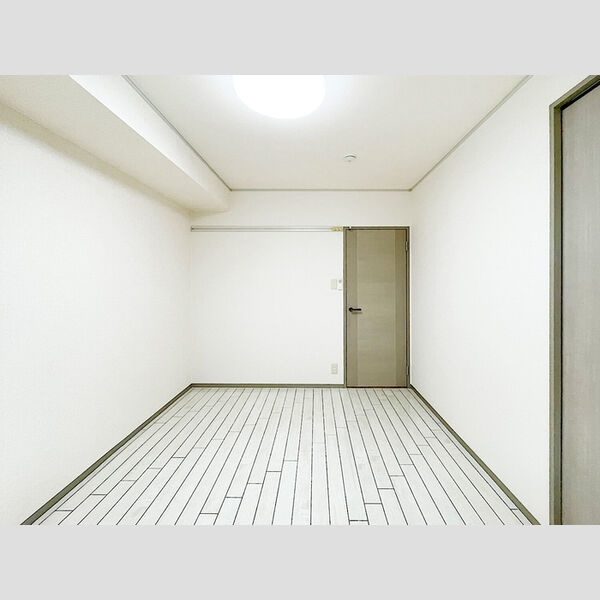 その他 (洋室6帖)