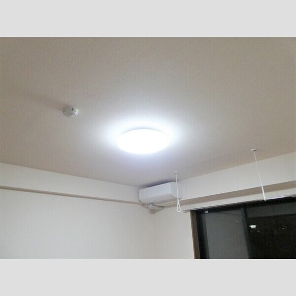 その他 (LED照明付き)