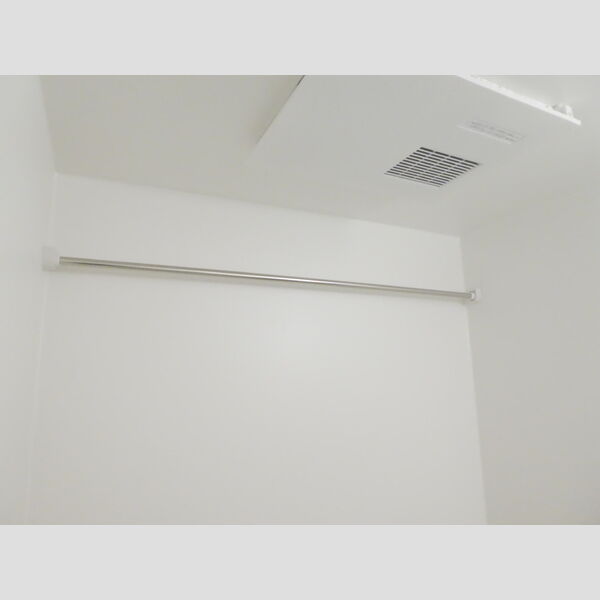 バス (浴室内物干しバー)