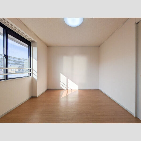 その他 (洋室)