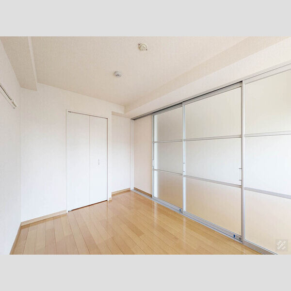 その他 (洋室5.9帖)