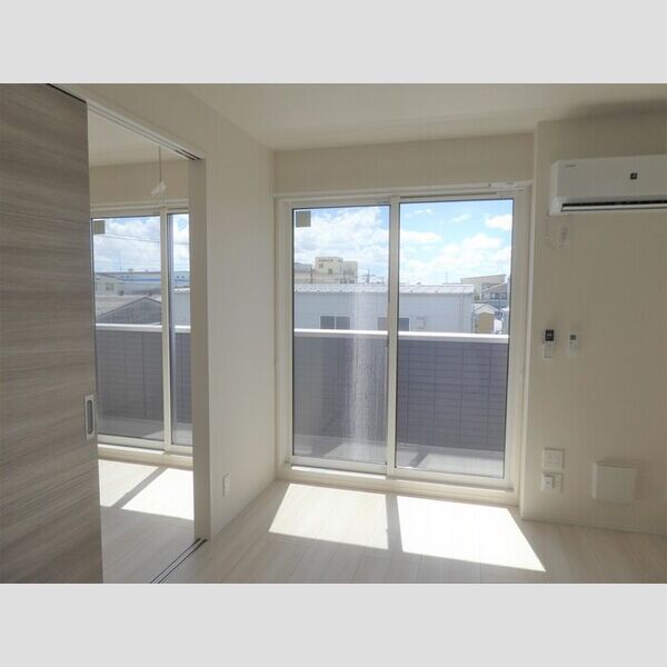 その他 (LDKから洋室4帖)