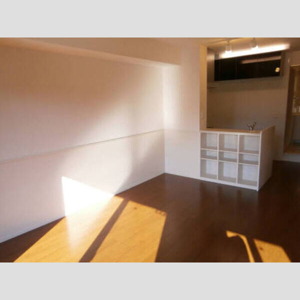 居室・リビング (10帖以上のリビングダイニング)