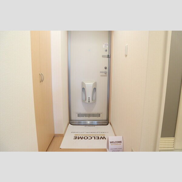 玄関 (玄関(内側))