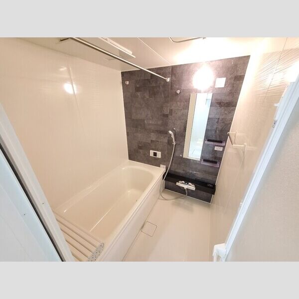 バス (浴室)