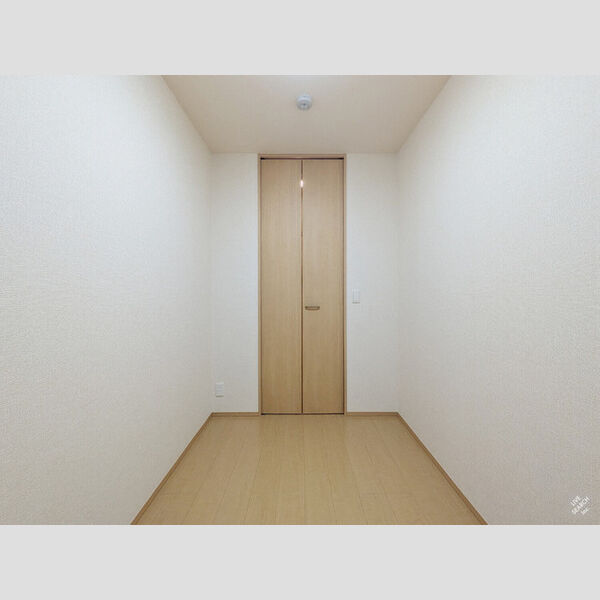 その他 (洋室)