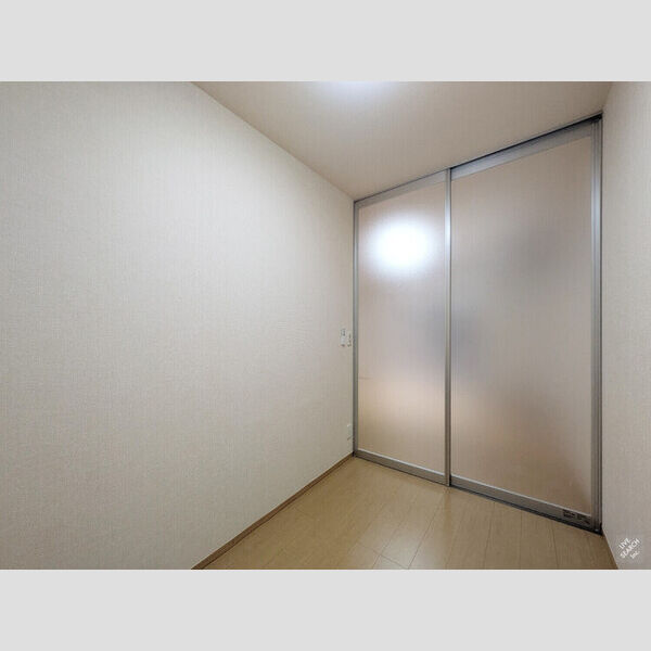 その他 (洋室)