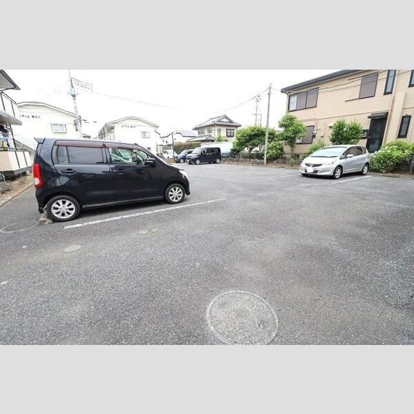 駐車場 (駐車場)