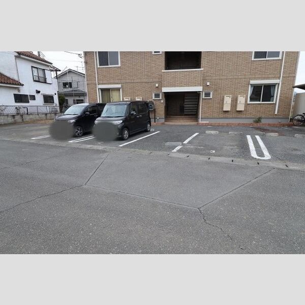 駐車場 (駐車場)