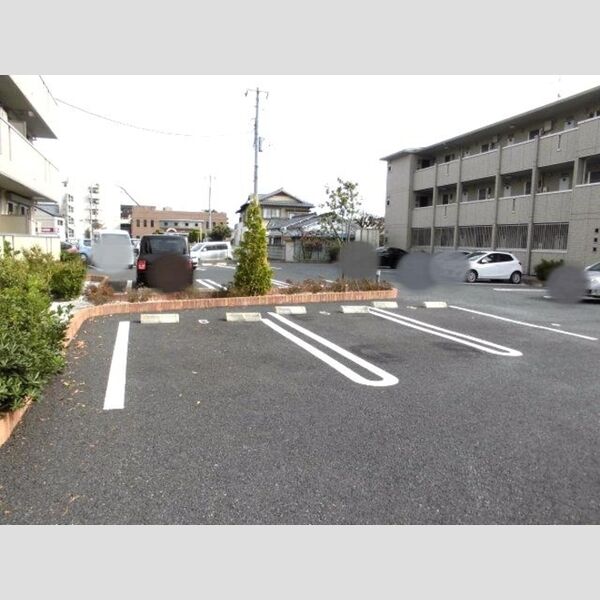 駐車場 (駐車場)