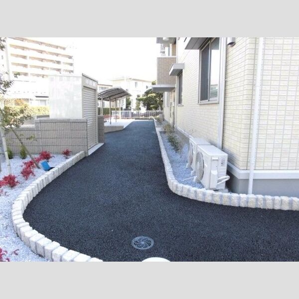 エントランス (エントランス)