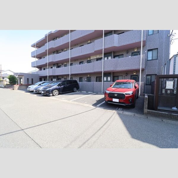 駐車場 (北側駐車場)