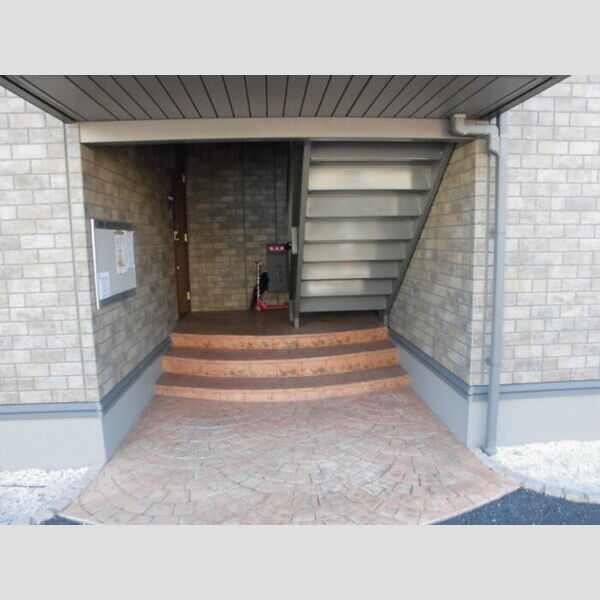 エントランス (エントランス)