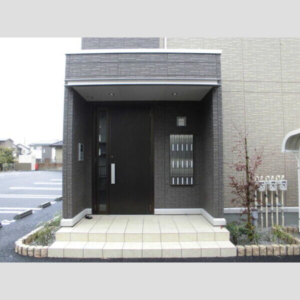 エントランス (エントランス)