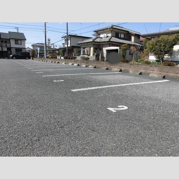 駐車場 (駐車場)