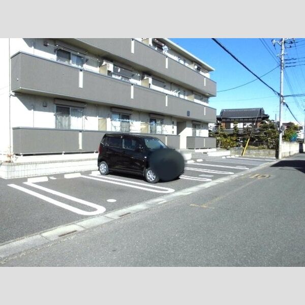 駐車場 (駐車場)