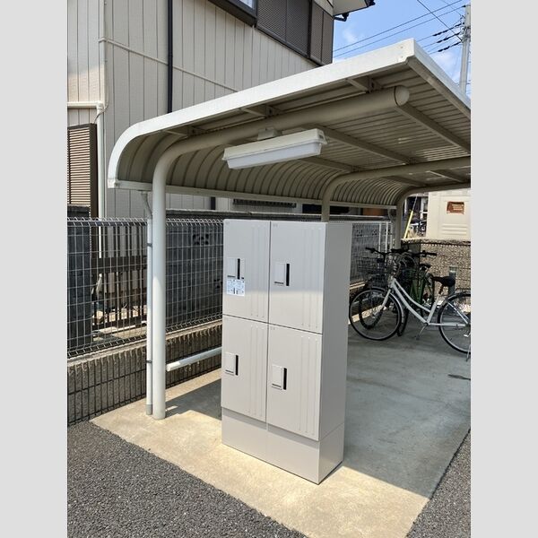 現地周辺 (宅配ボックス)