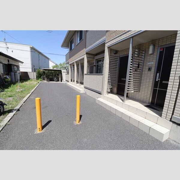 エントランス (エントランス)