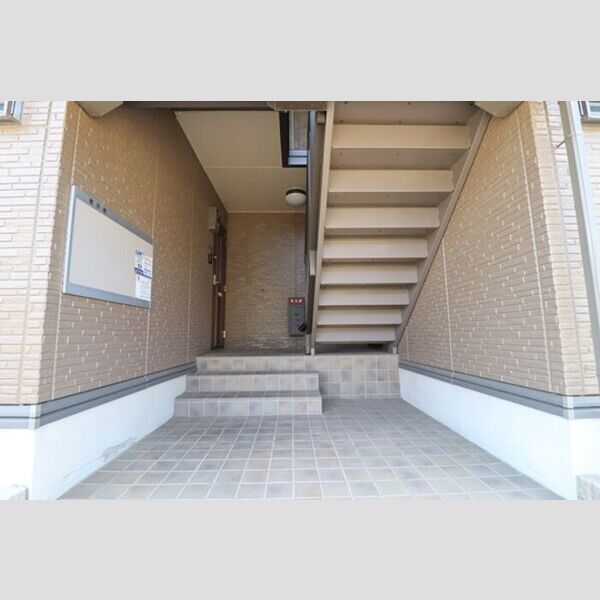 現地周辺 (ホール)