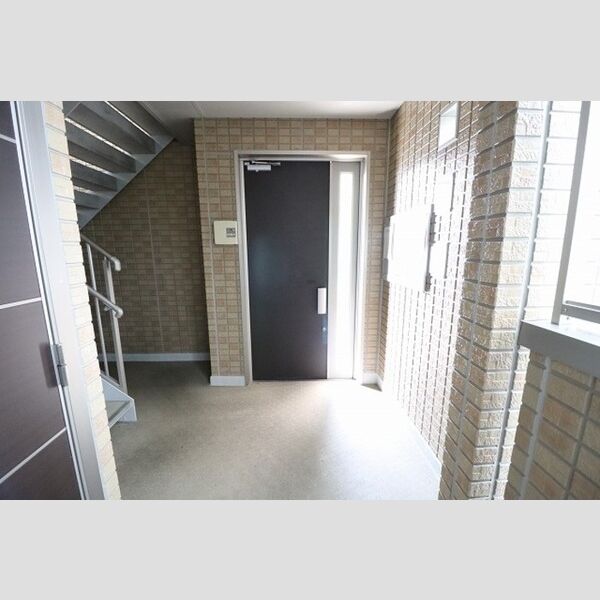 現地周辺 (ホール)