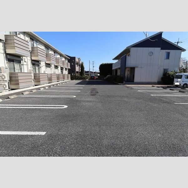 駐車場 (駐車場)