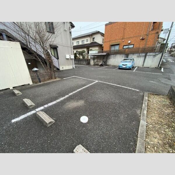 駐車場 (駐車場)