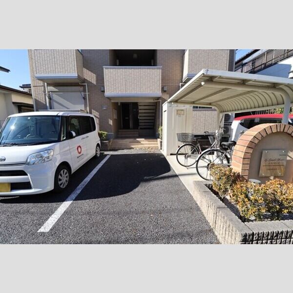エントランス (エントランス)