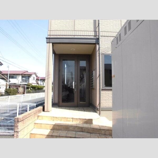 エントランス (エントランス)