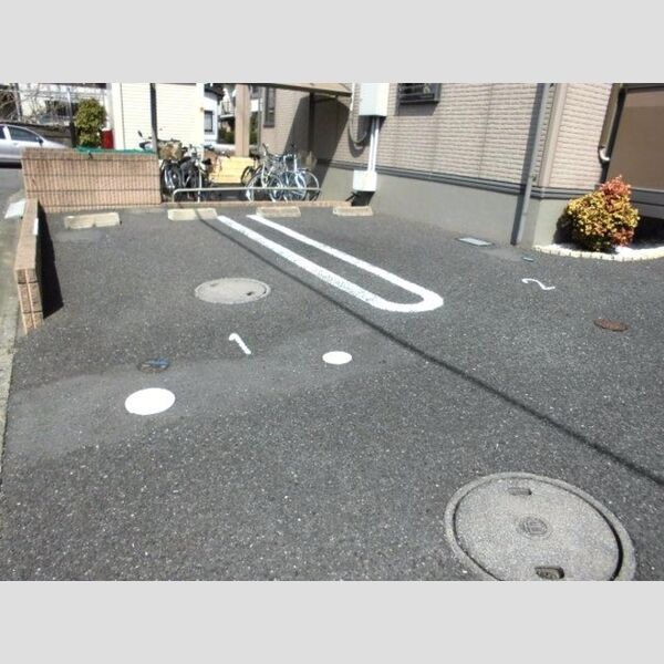 駐車場 (駐車場)