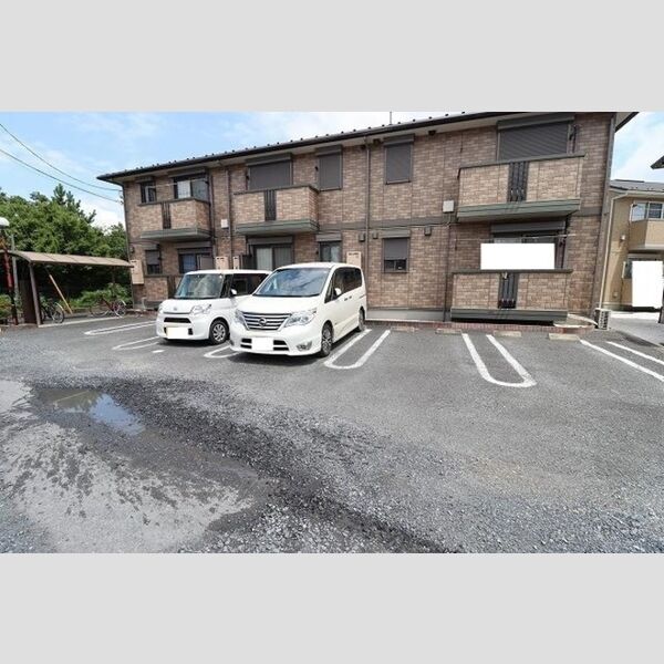 駐車場 (駐車場)