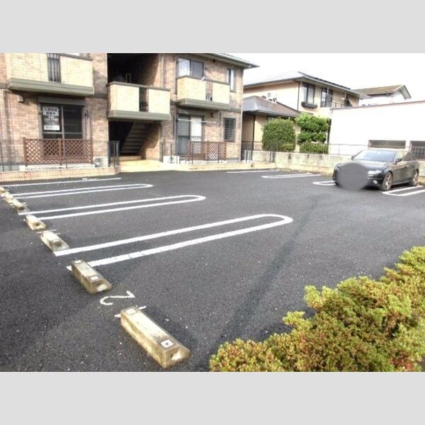 駐車場 (駐車場)