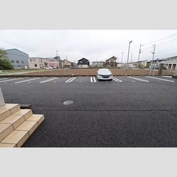 駐車場 (駐車場)