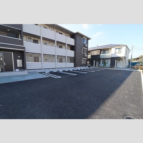 駐車場 (駐車場)