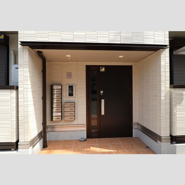 エントランス (エントランス)