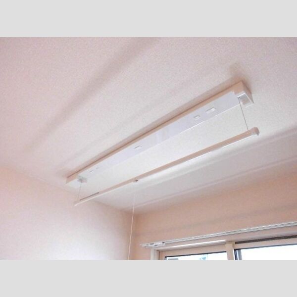 その他 (室内物干し)