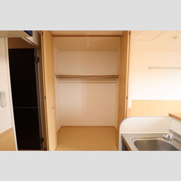 収納 (クローゼット)