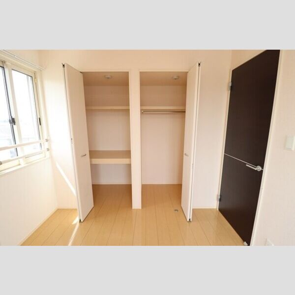 収納 (クローゼット)