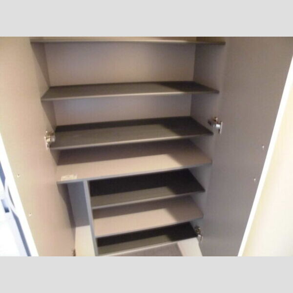 玄関 (シューズボックス)