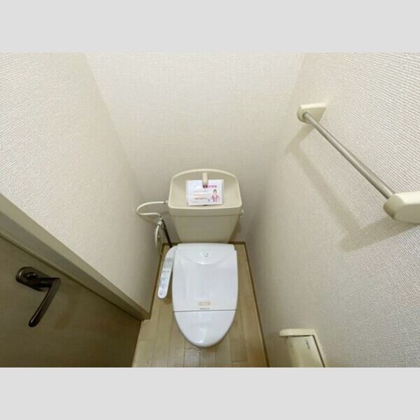 トイレ (トイレ(温水洗浄暖房便座))